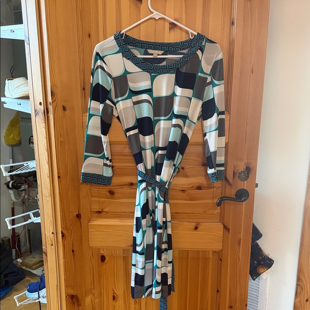 Banana Republic Long Sleeve Dress in Blue, Black, and Cream